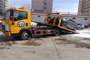 武强救援拖车费用怎么算